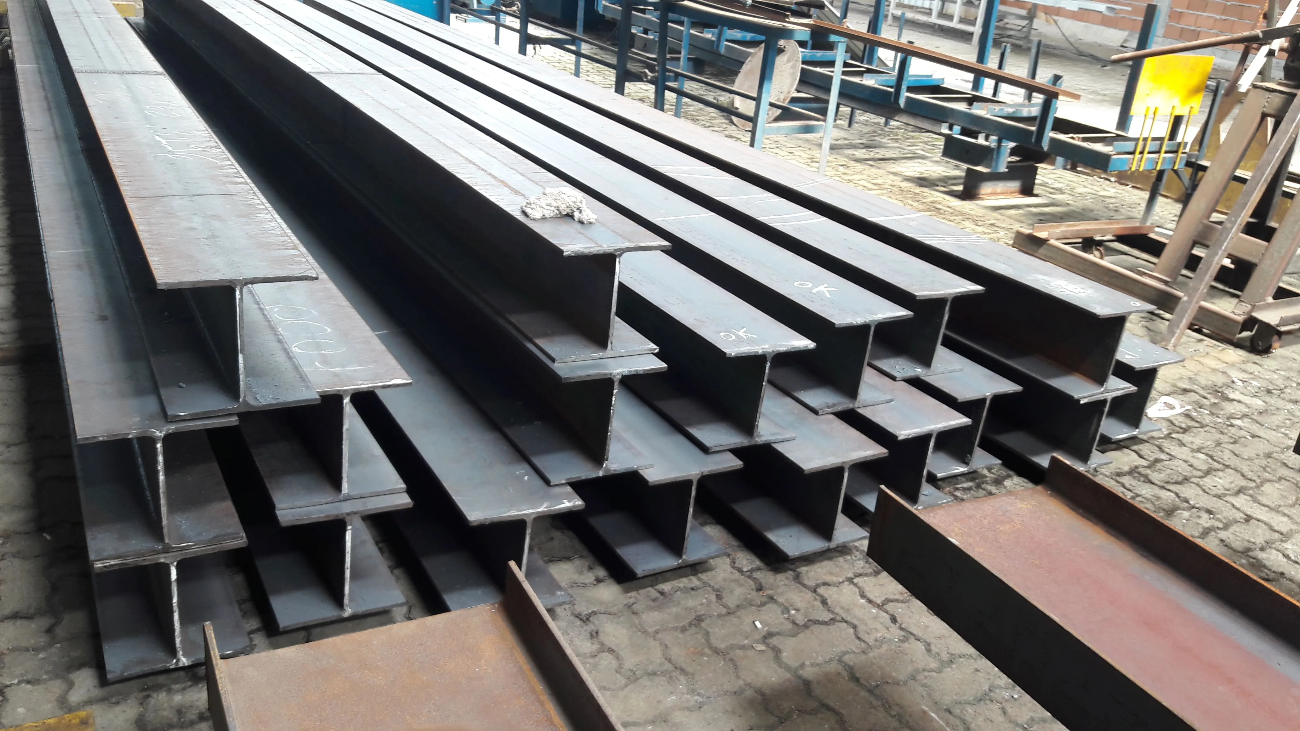 Fabricação de estruturas metálicas para indústria