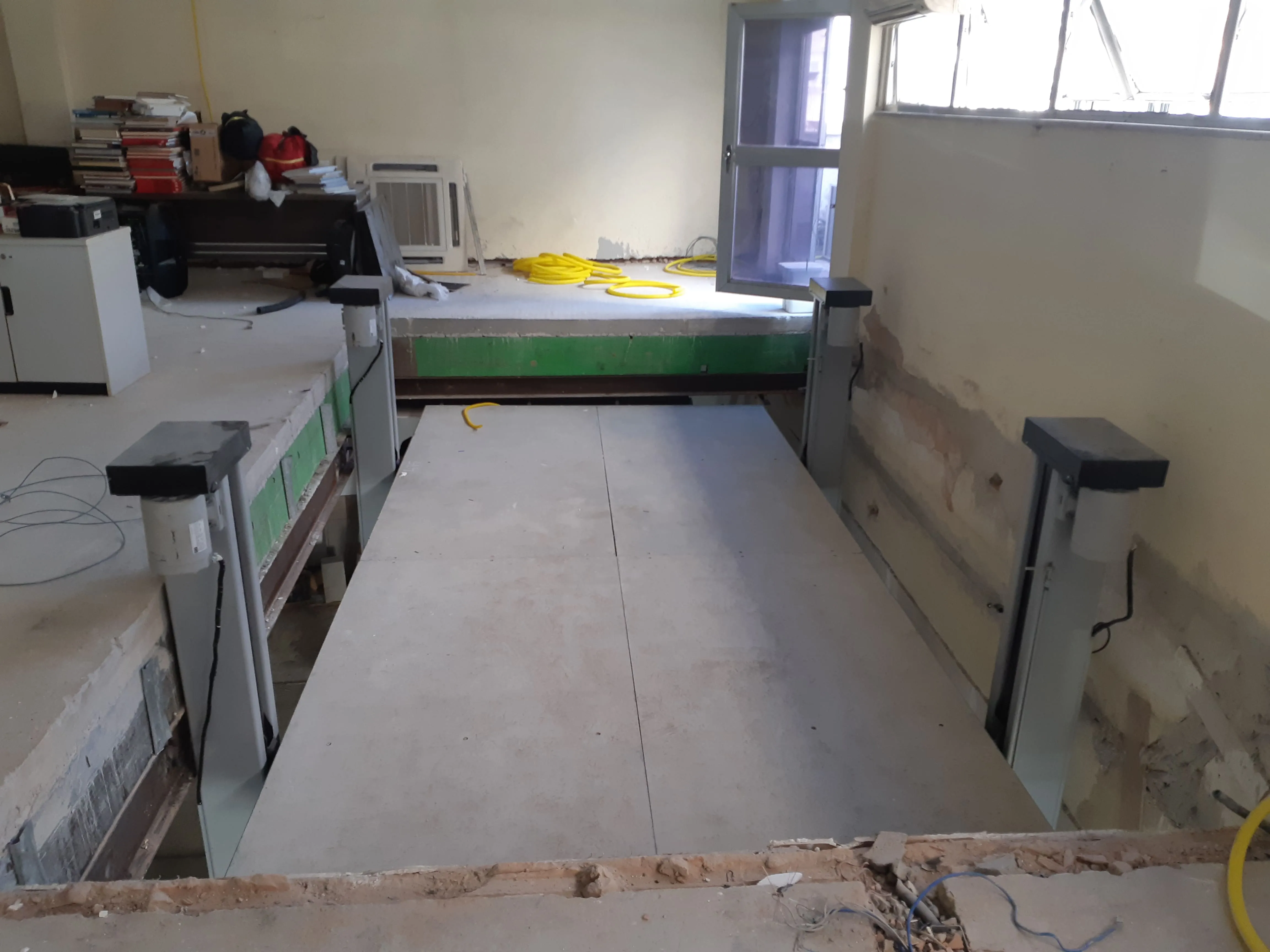 Reforço estrutural metálico para edificações